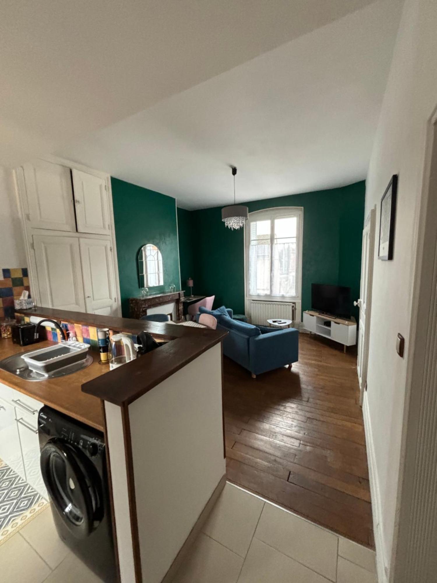 Ferienwohnung T3 Moulins Avec Garage Proche Gare Exterior foto