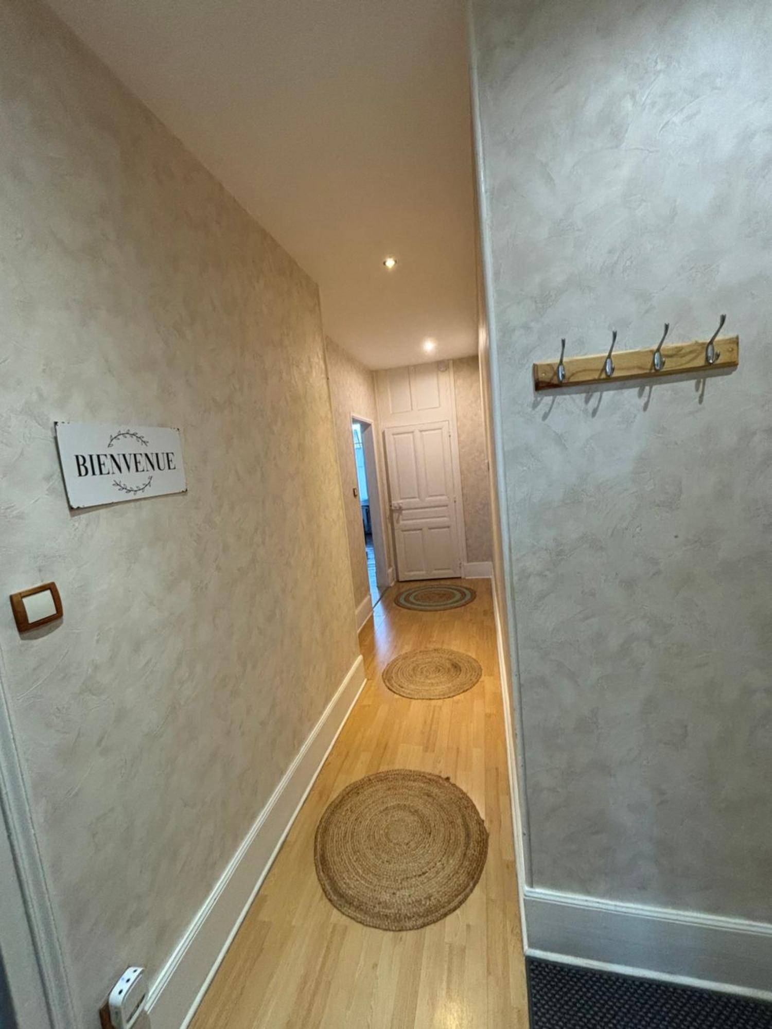 Ferienwohnung T3 Moulins Avec Garage Proche Gare Exterior foto