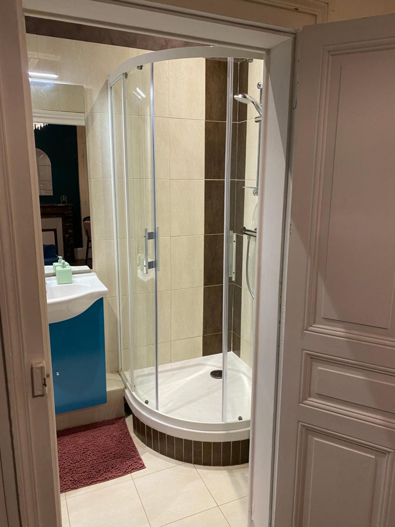 Ferienwohnung T3 Moulins Avec Garage Proche Gare Exterior foto