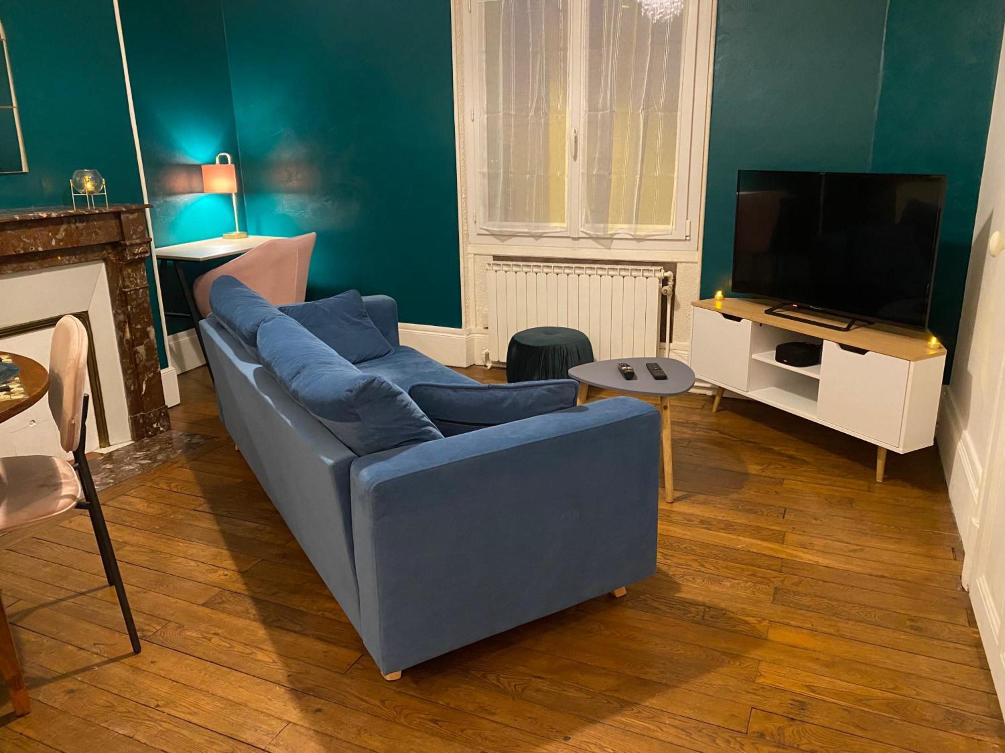 Ferienwohnung T3 Moulins Avec Garage Proche Gare Exterior foto